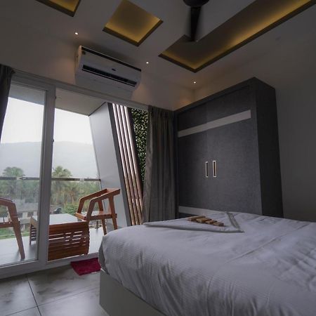 Bbc Luxury Apartments Perintalmanna Luaran gambar