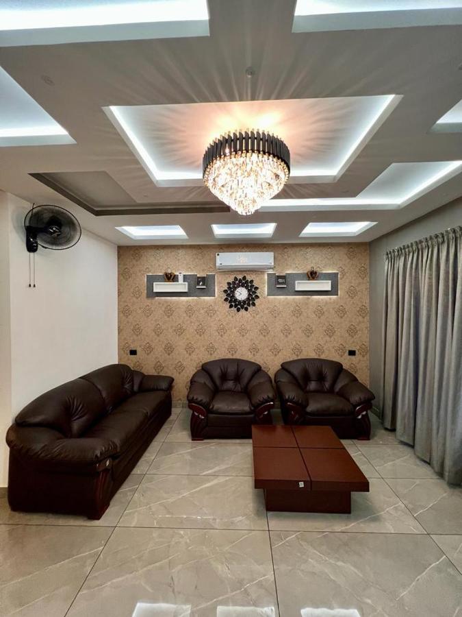 Bbc Luxury Apartments Perintalmanna Luaran gambar