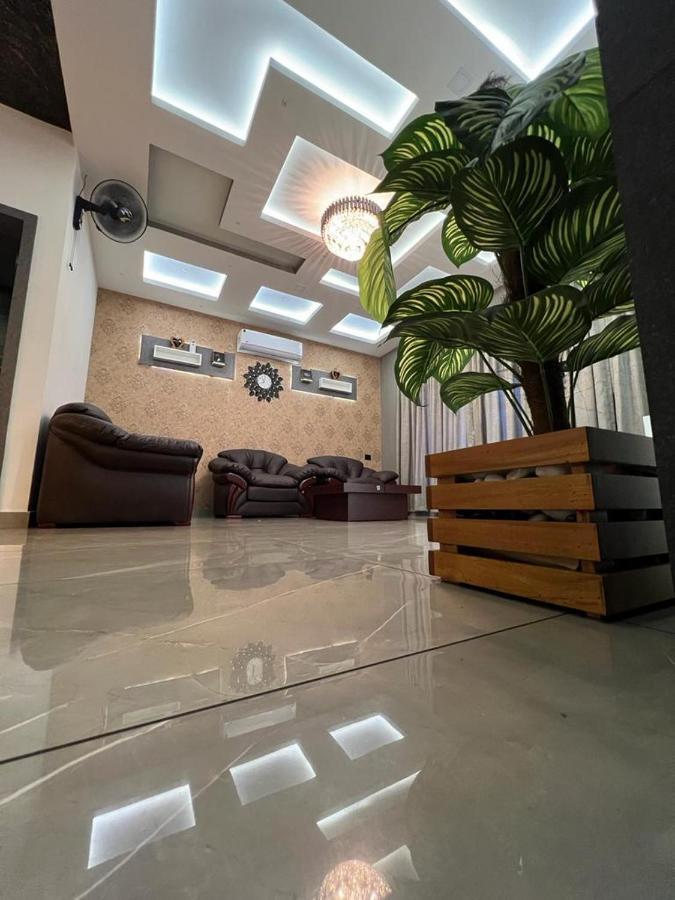 Bbc Luxury Apartments Perintalmanna Luaran gambar