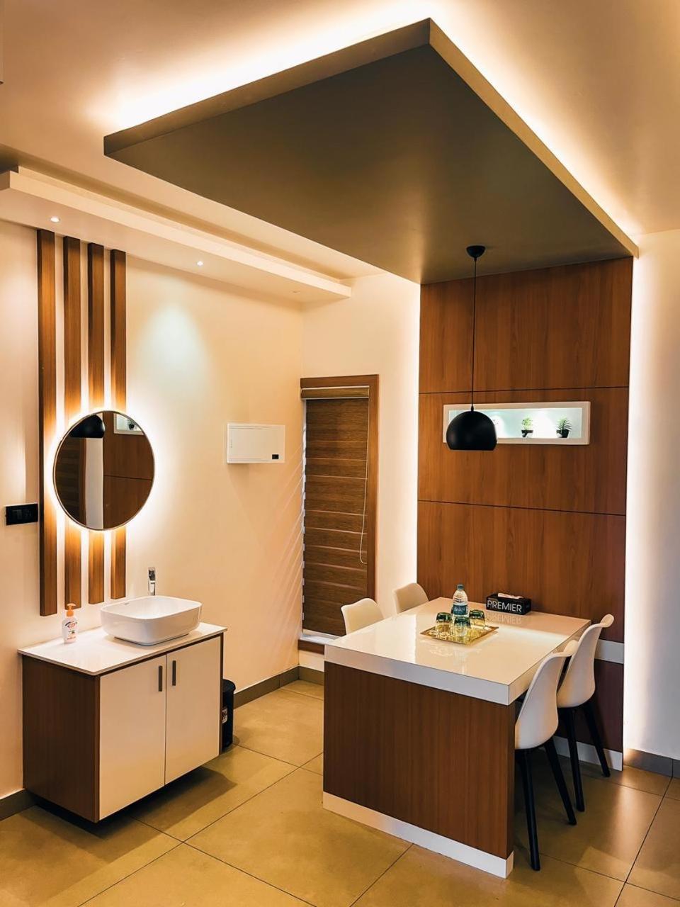 Bbc Luxury Apartments Perintalmanna Luaran gambar